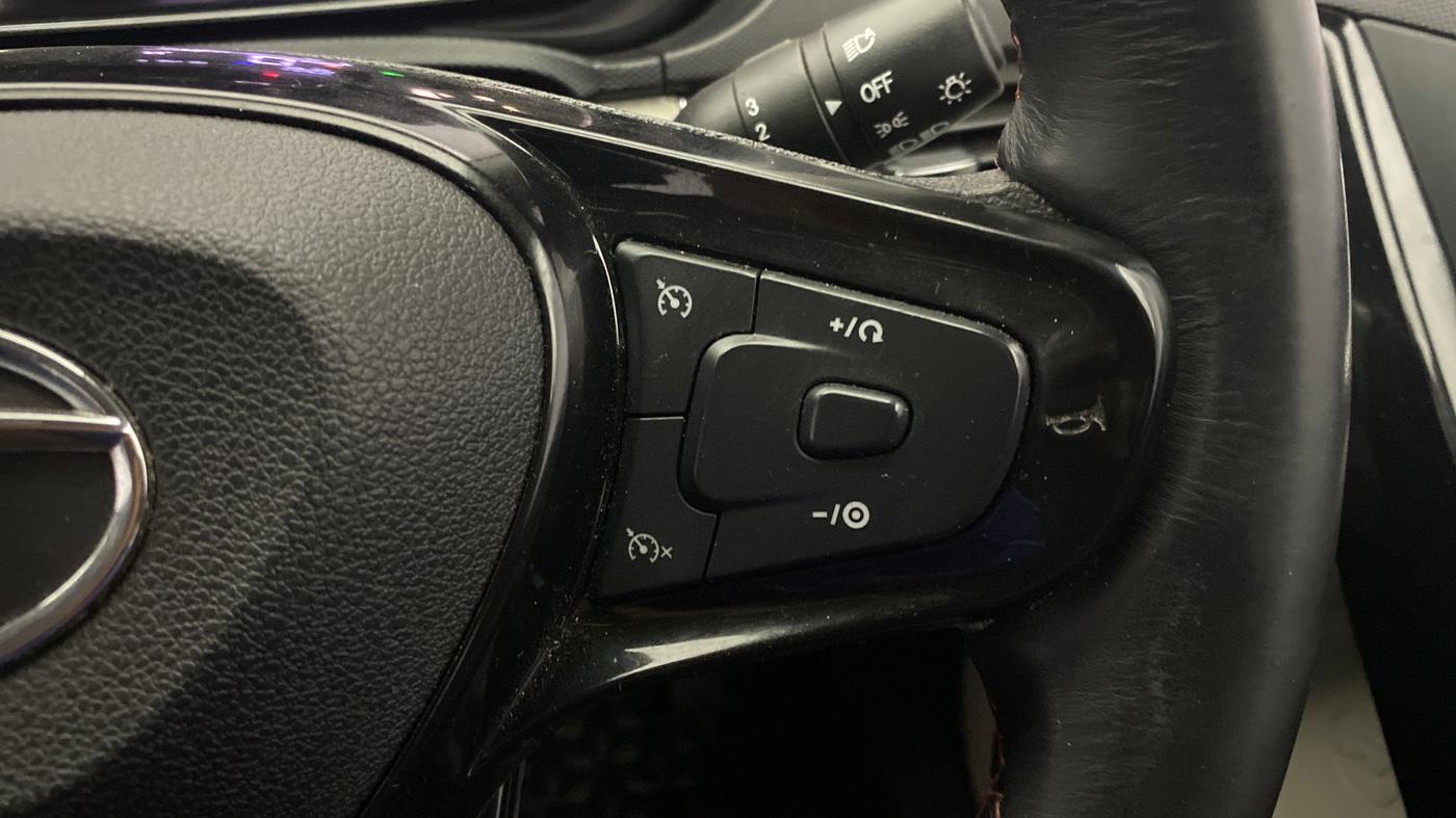 2020 Tata NEXON XZA PLUS SUNROOF PETROL, Petrol, Automatic, 44,718 km, Adaptive Cruise Control