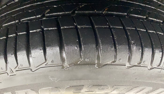 2021 Tata Tiago XZ PLUS PETROL, Petrol, Manual, 21,789 km, Left Rear Tyre Tread