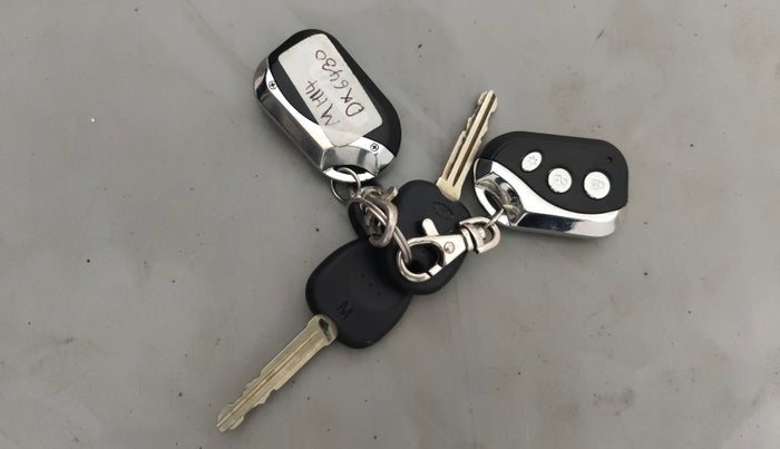 2013 Hyundai i10 SPORTZ 1.2, Petrol, Manual, 80,052 km, Key Close Up