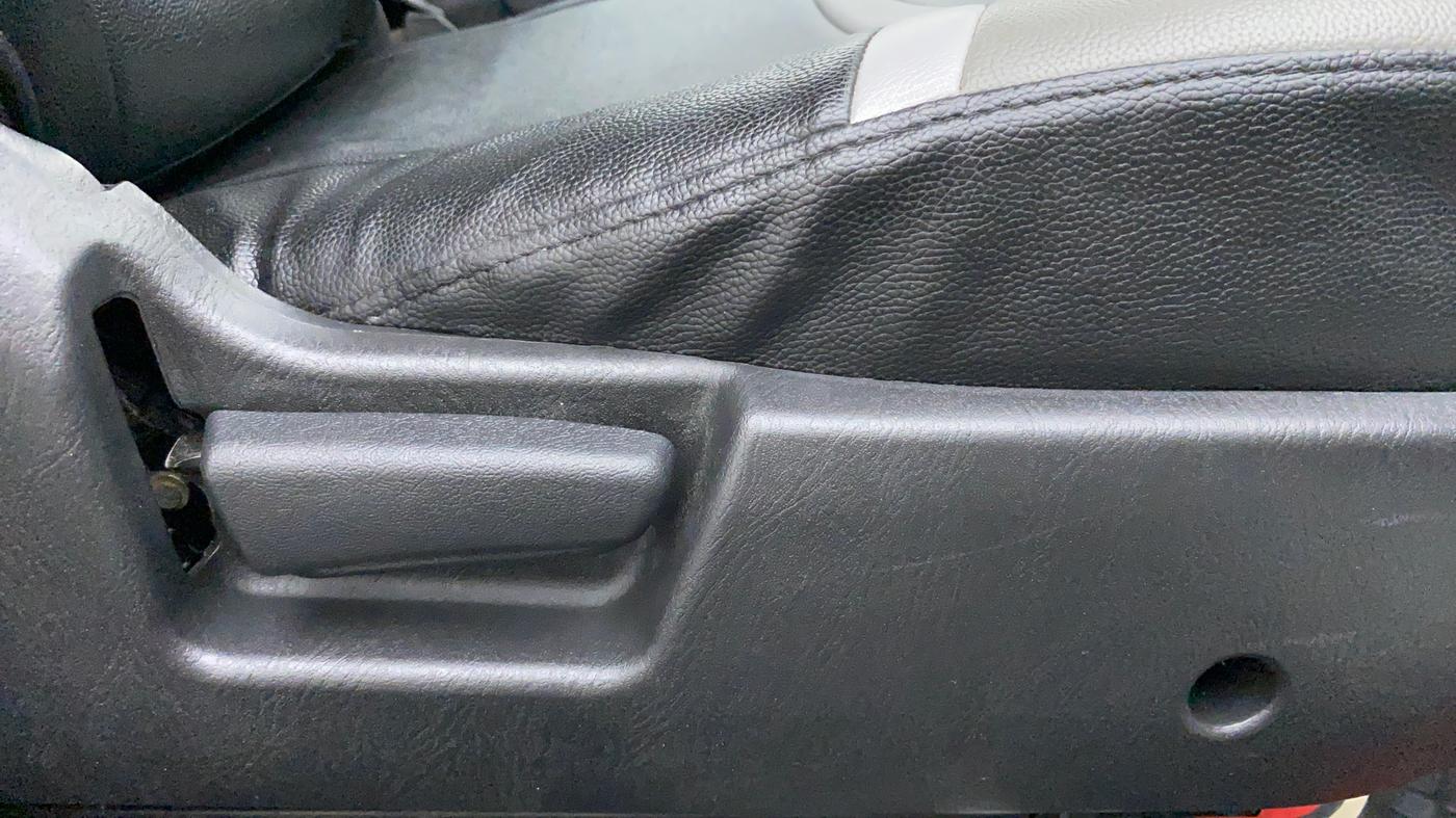 2021 Maruti Alto LXI, Petrol, Manual, 11,267 km, Driver Side Adjustment Panel