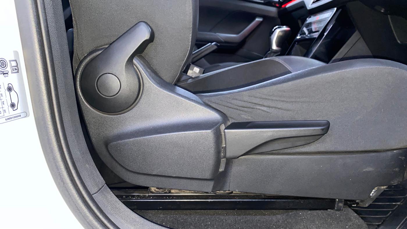 2024 Volkswagen TAIGUN GT Line 1.0L TSI AT, Petrol, Automatic, 34,097 km, Driver Side Adjustment Panel