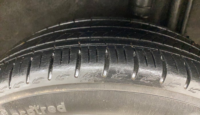 2017 Nissan Micra XV CVT, Petrol, Automatic, 61,251 km, Left Rear Tyre Tread