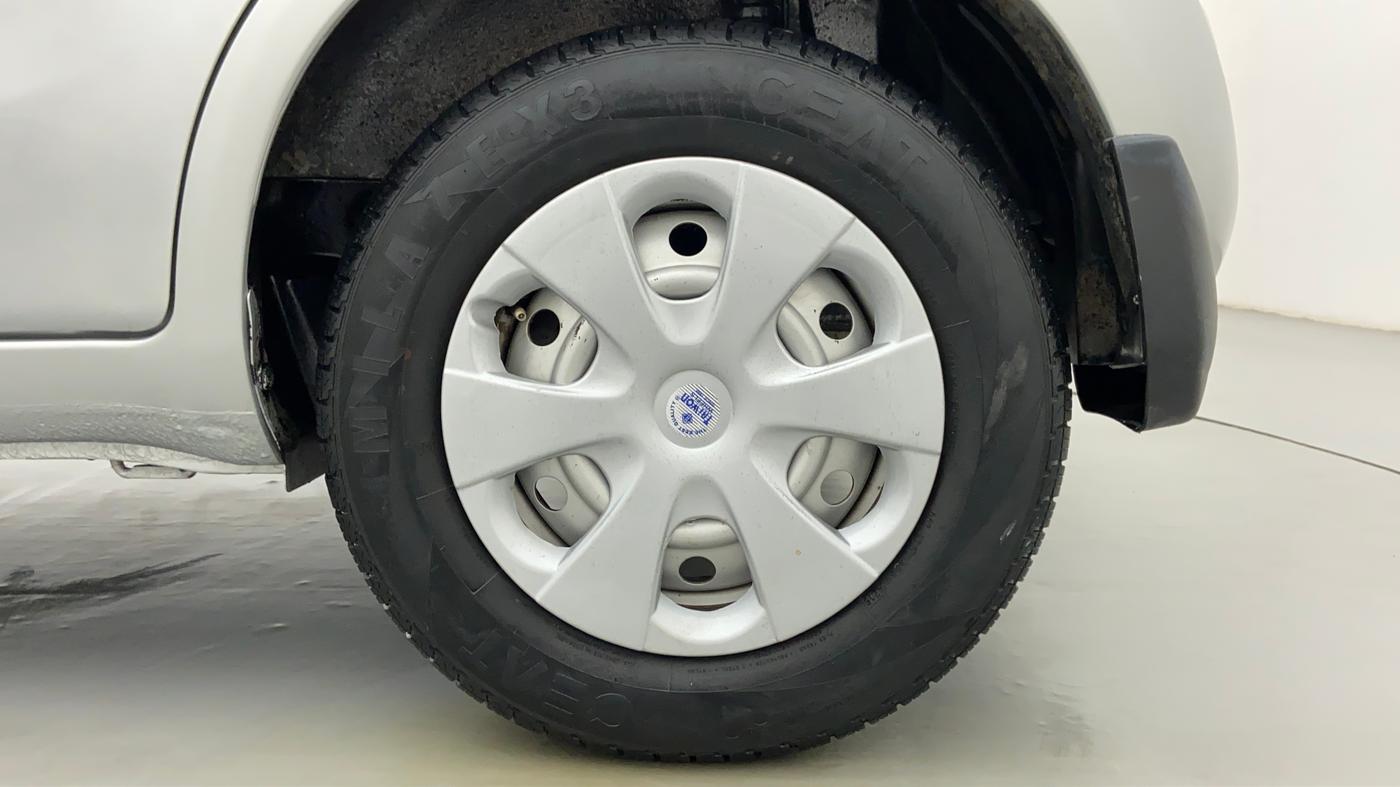 2014 Maruti Ritz LDI, Diesel, Manual, 71,067 km, Left Rear Wheel