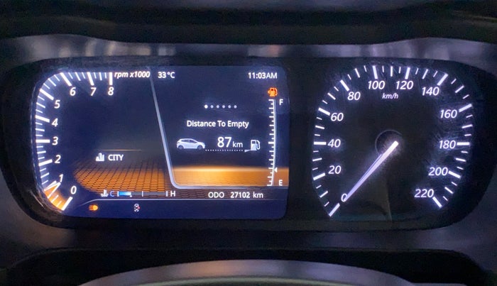 2020 Tata ALTROZ XZ PETROL, Petrol, Manual, 27,102 km, Odometer Image