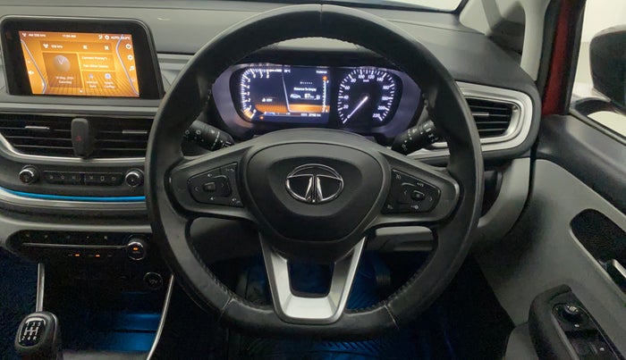 2020 Tata ALTROZ XZ PETROL, Petrol, Manual, 27,102 km, Steering Wheel Close Up