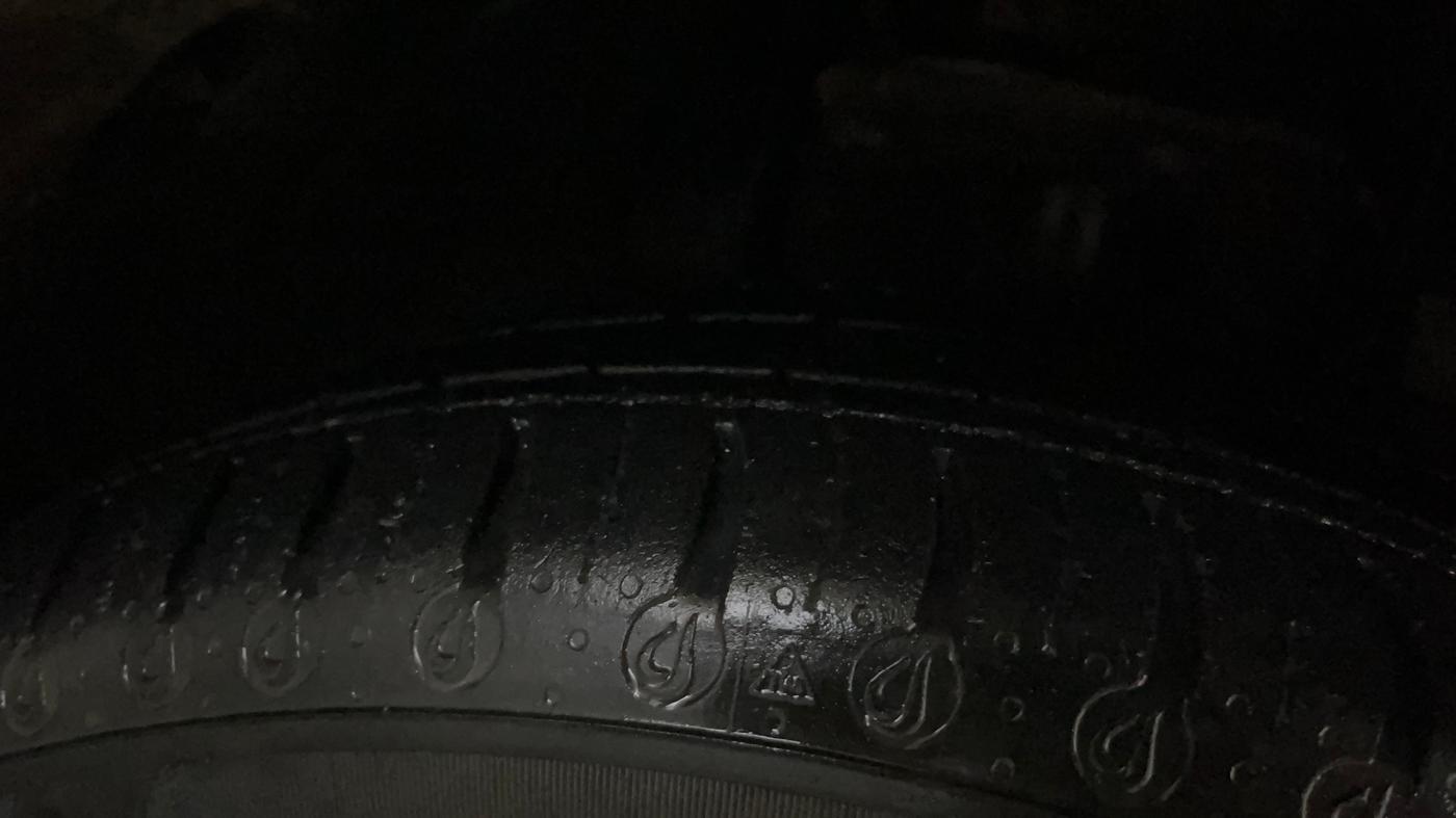 2020 Tata Tiago XZ PETROL, Petrol, Manual, 37,874 km, Right Front Tyre Tread