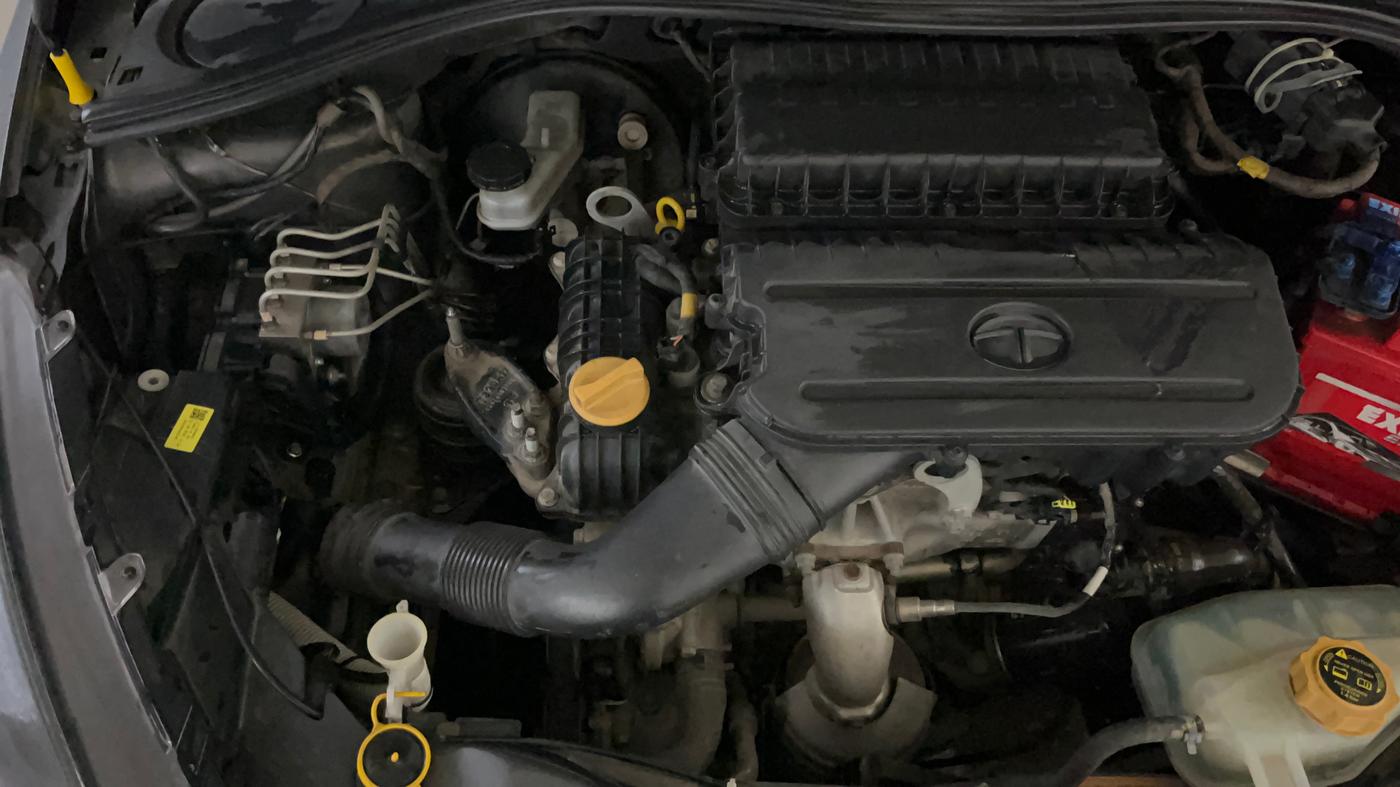2020 Tata Tiago XZ PETROL, Petrol, Manual, 37,874 km, Engine View - Right