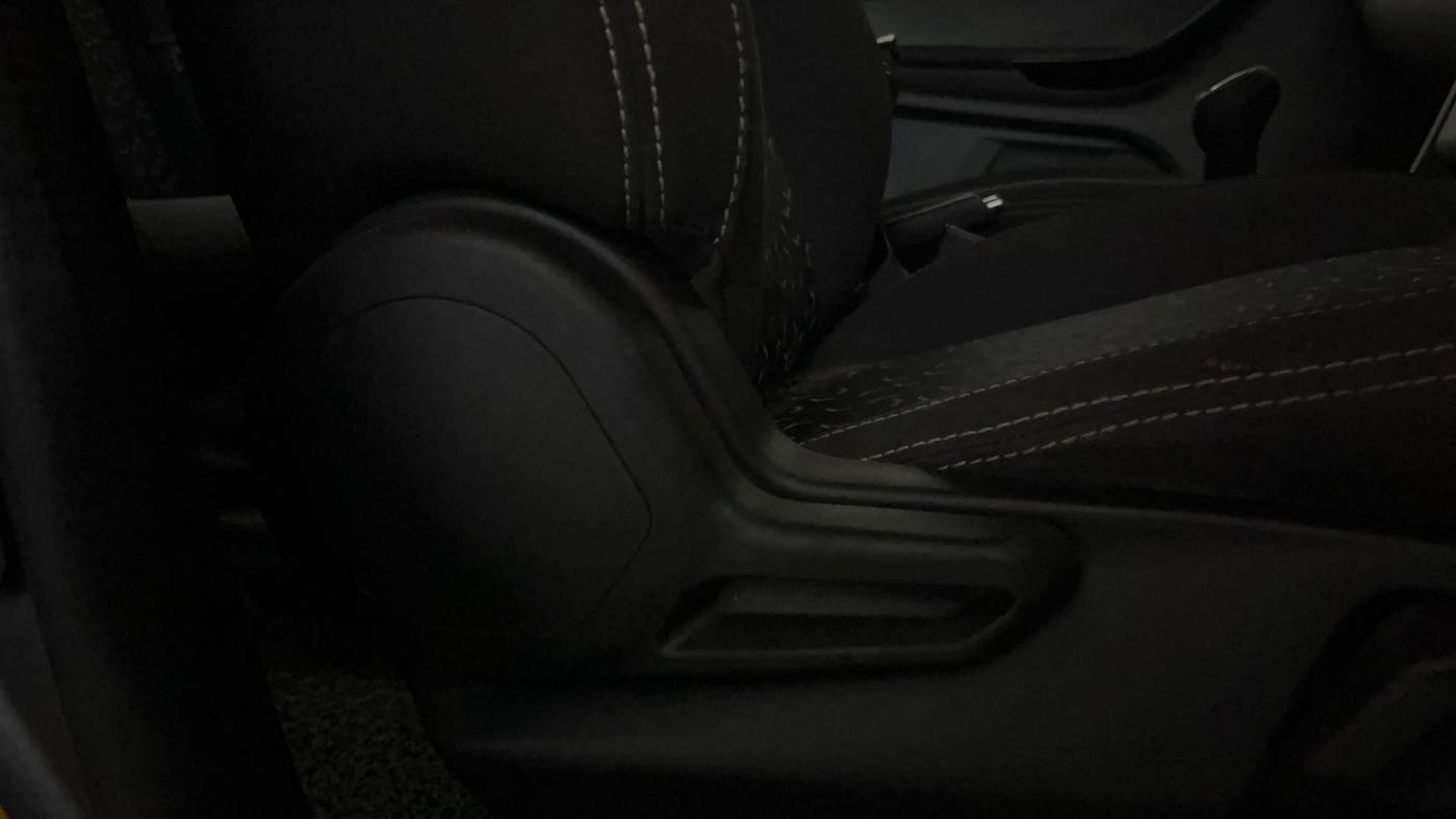2020 Tata Tiago XZ PETROL, Petrol, Manual, 37,874 km, Driver Side Adjustment Panel