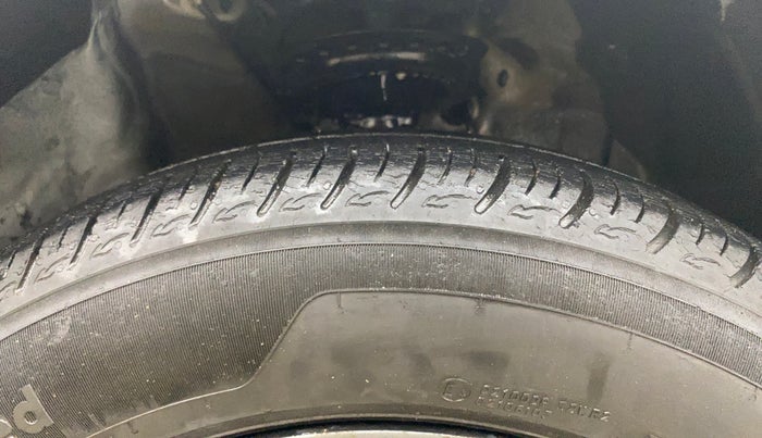 2020 Hyundai Elite i20 SPORTZ PLUS 1.2, Petrol, Manual, 36,434 km, Right Front Tyre Tread