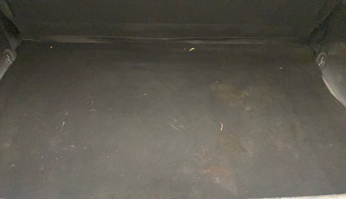 2020 Hyundai Elite i20 SPORTZ PLUS 1.2, Petrol, Manual, 36,434 km, Boot Inside