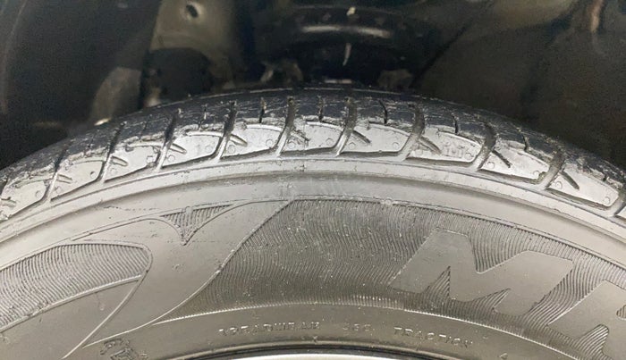 2020 Hyundai Elite i20 SPORTZ PLUS 1.2, Petrol, Manual, 36,434 km, Left Front Tyre Tread