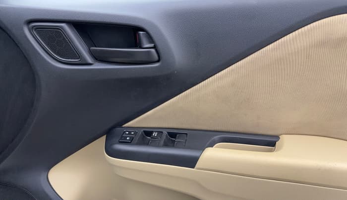 2015 Honda City 1.5L I-VTEC SV CVT, Petrol, Automatic, 79,373 km, Driver Side Door Panels Control