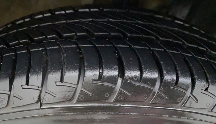 2021 Maruti New Wagon-R ZXI 1.2L AGS, Petrol, Automatic, 5,320 km, Right Front Tyre Tread