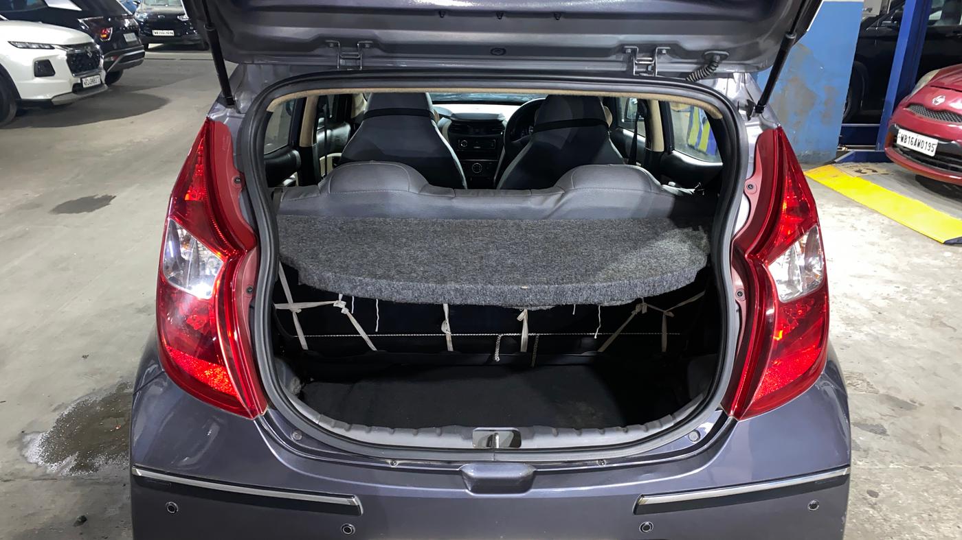 2018 Hyundai Eon ERA +, Petrol, Manual, 14,830 km, Boot Inside