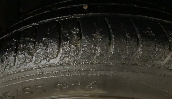 2022 Hyundai NEW I20 SPORTZ 1.2 MT, Petrol, Manual, 79,292 km, Right Rear Tyre Tread