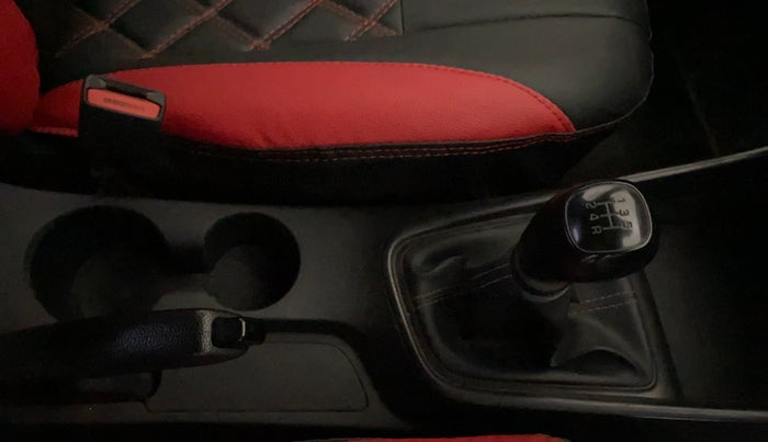 2022 Hyundai NEW I20 SPORTZ 1.2 MT, Petrol, Manual, 79,292 km, Gear Lever