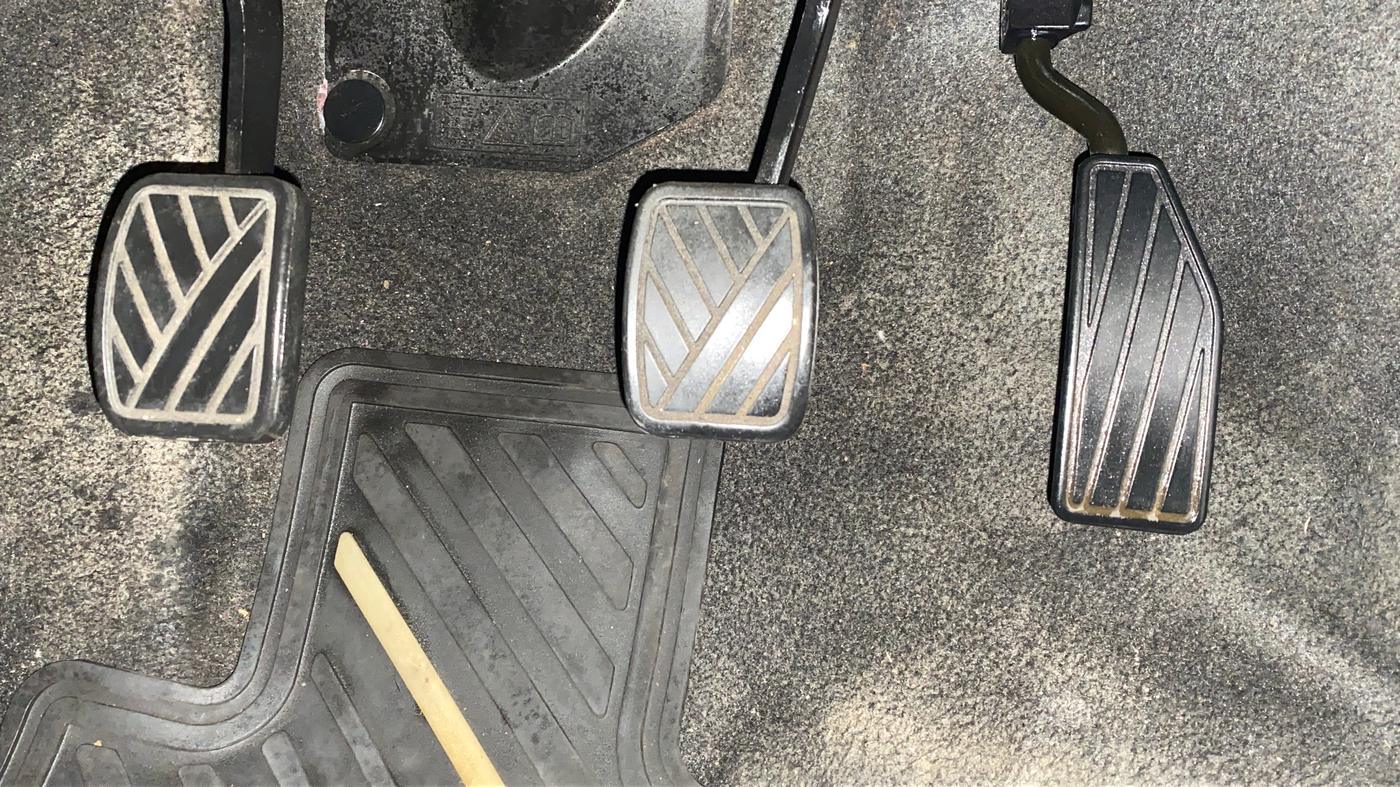 2020 Maruti IGNIS ALPHA 1.2, Petrol, Manual, 20,435 km, Pedals