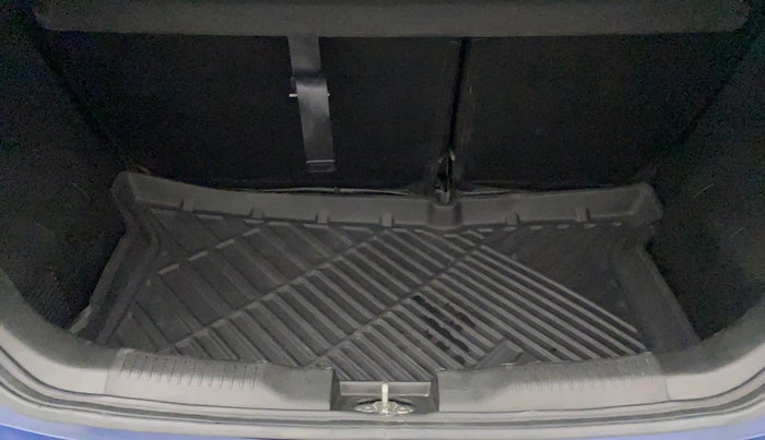 2020 Maruti IGNIS ALPHA 1.2, Petrol, Manual, 20,435 km, Boot Inside
