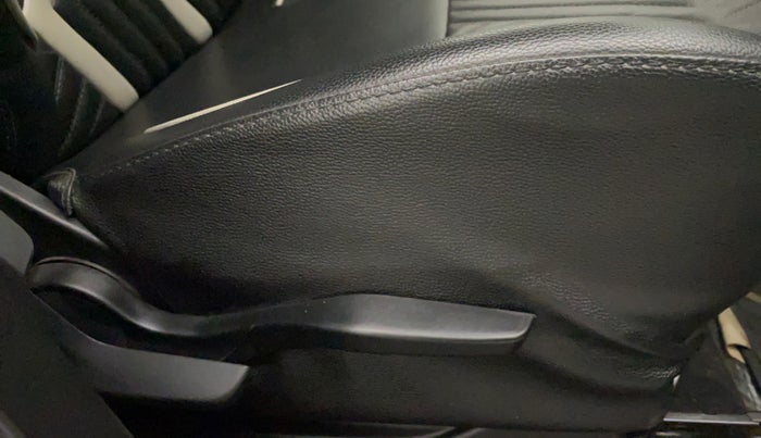 2020 Maruti IGNIS ALPHA 1.2, Petrol, Manual, 20,435 km, Driver Side Adjustment Panel