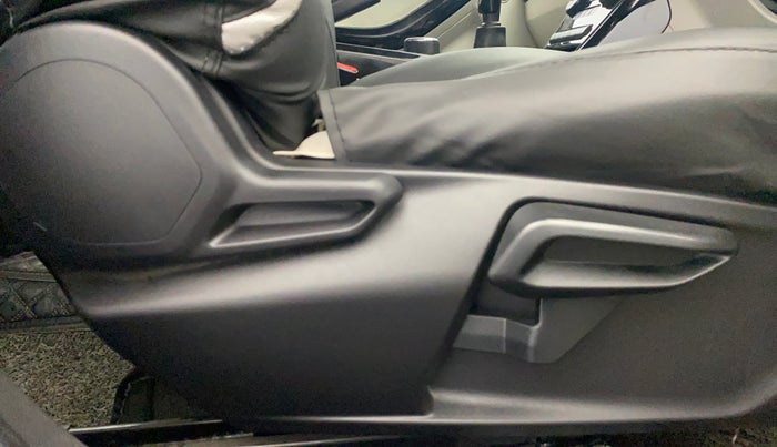 2023 Tata NEXON XZ PLUS PETROL, Petrol, Manual, 29,360 km, Driver Side Adjustment Panel