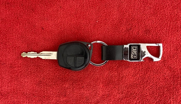 2013 Maruti Swift VDI, Diesel, Manual, 1,22,778 km, Key Close Up