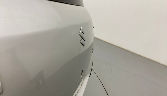 2013 Maruti Swift VDI, Diesel, Manual, 97,085 km, Dicky (Boot door) - Slightly dented