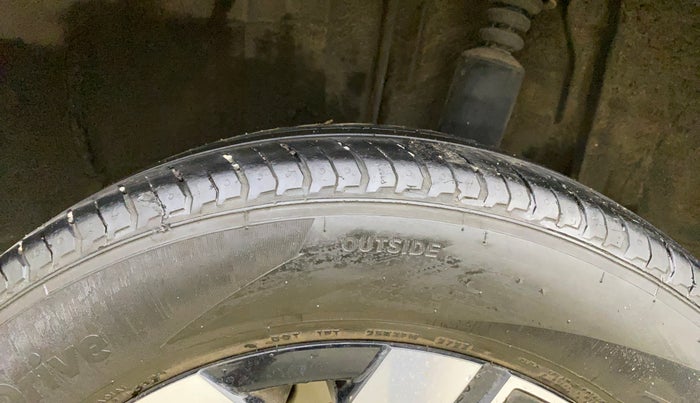 2022 Renault Kiger RXZ MT, Petrol, Manual, 36,490 km, Left Rear Tyre Tread