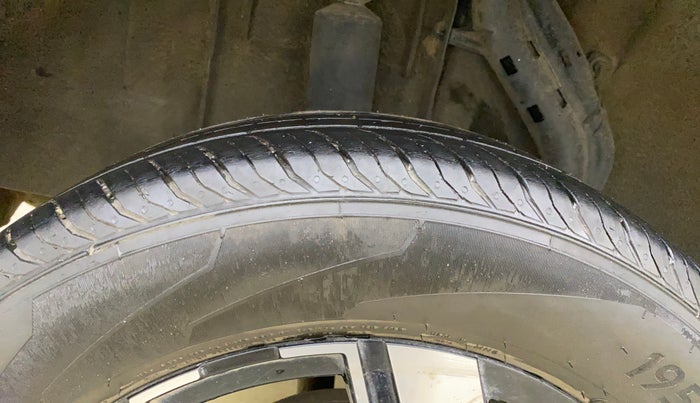 2022 Renault Kiger RXZ MT, Petrol, Manual, 36,490 km, Right Rear Tyre Tread