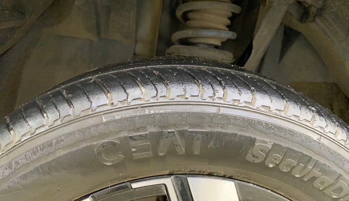 2022 Renault Kiger RXZ MT, Petrol, Manual, 36,490 km, Left Front Tyre Tread