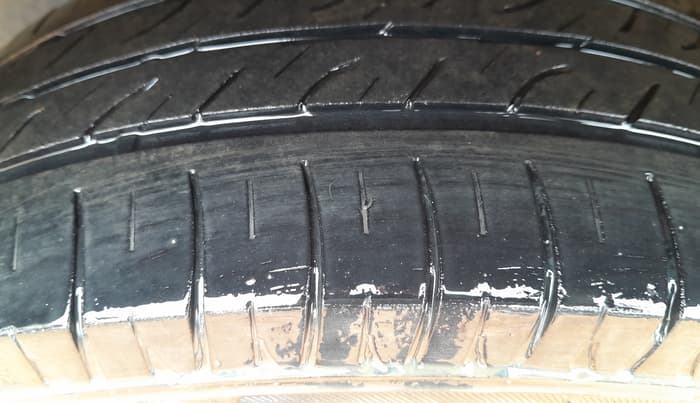 2015 Tata Nano TWIST XTA, Petrol, Automatic, 58,744 km, Right Rear Tyre Tread