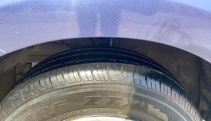 2017 Maruti Dzire VXI, Petrol, Manual, 99,062 km, Left Front Tyre Tread