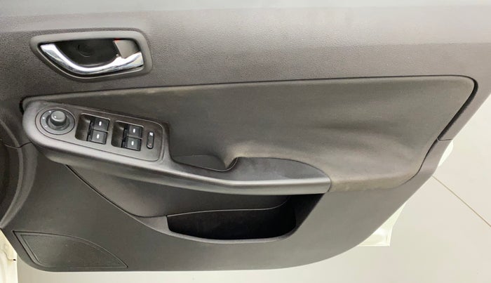 2015 Tata Zest XTA F-TRONIC DIESEL, Diesel, Automatic, 28,782 km, Driver Side Door Panels Control