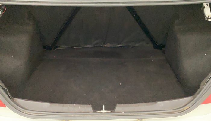 2015 Tata Zest XTA F-TRONIC DIESEL, Diesel, Automatic, 28,782 km, Boot Inside