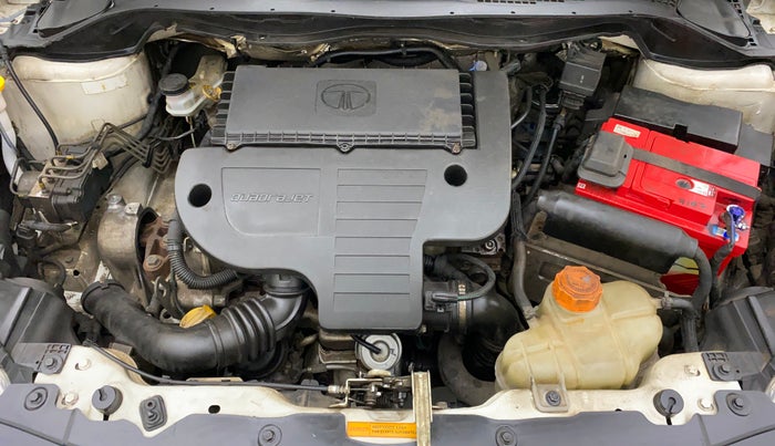 2015 Tata Zest XTA F-TRONIC DIESEL, Diesel, Automatic, 28,782 km, Open Bonet