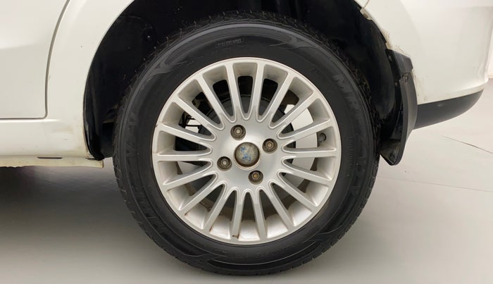 2015 Tata Zest XTA F-TRONIC DIESEL, Diesel, Automatic, 28,782 km, Left Rear Wheel
