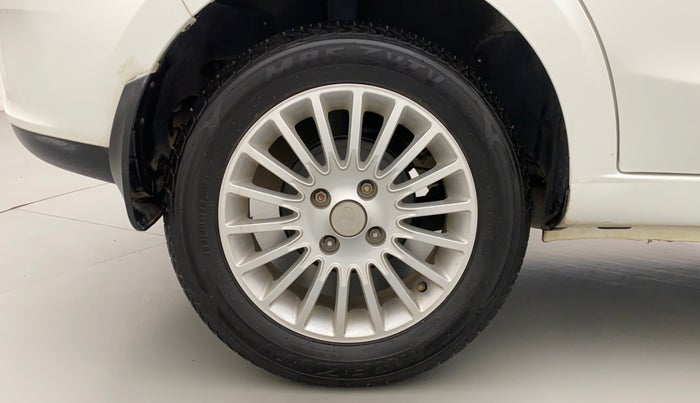 2015 Tata Zest XTA F-TRONIC DIESEL, Diesel, Automatic, 28,782 km, Right Rear Wheel