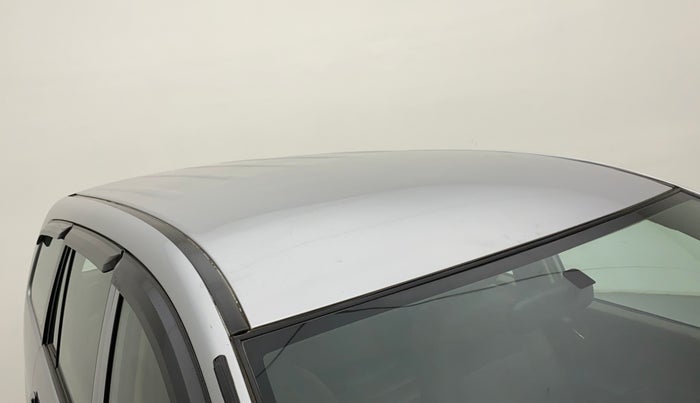 2015 Toyota Innova 2.5 GX 8 STR, Diesel, Manual, 82,593 km, Roof