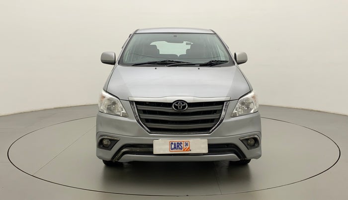 2015 Toyota Innova 2.5 GX 8 STR, Diesel, Manual, 82,593 km, Front
