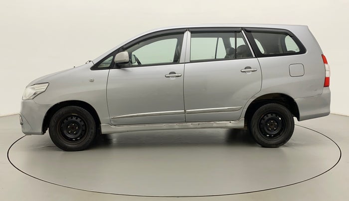 2015 Toyota Innova 2.5 GX 8 STR, Diesel, Manual, 82,593 km, Left Side