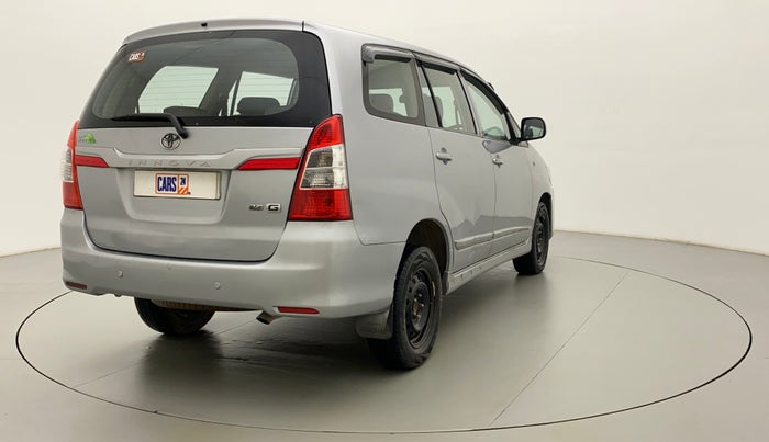 2015 Toyota Innova 2.5 GX 8 STR, Diesel, Manual, 82,593 km, Right Back Diagonal