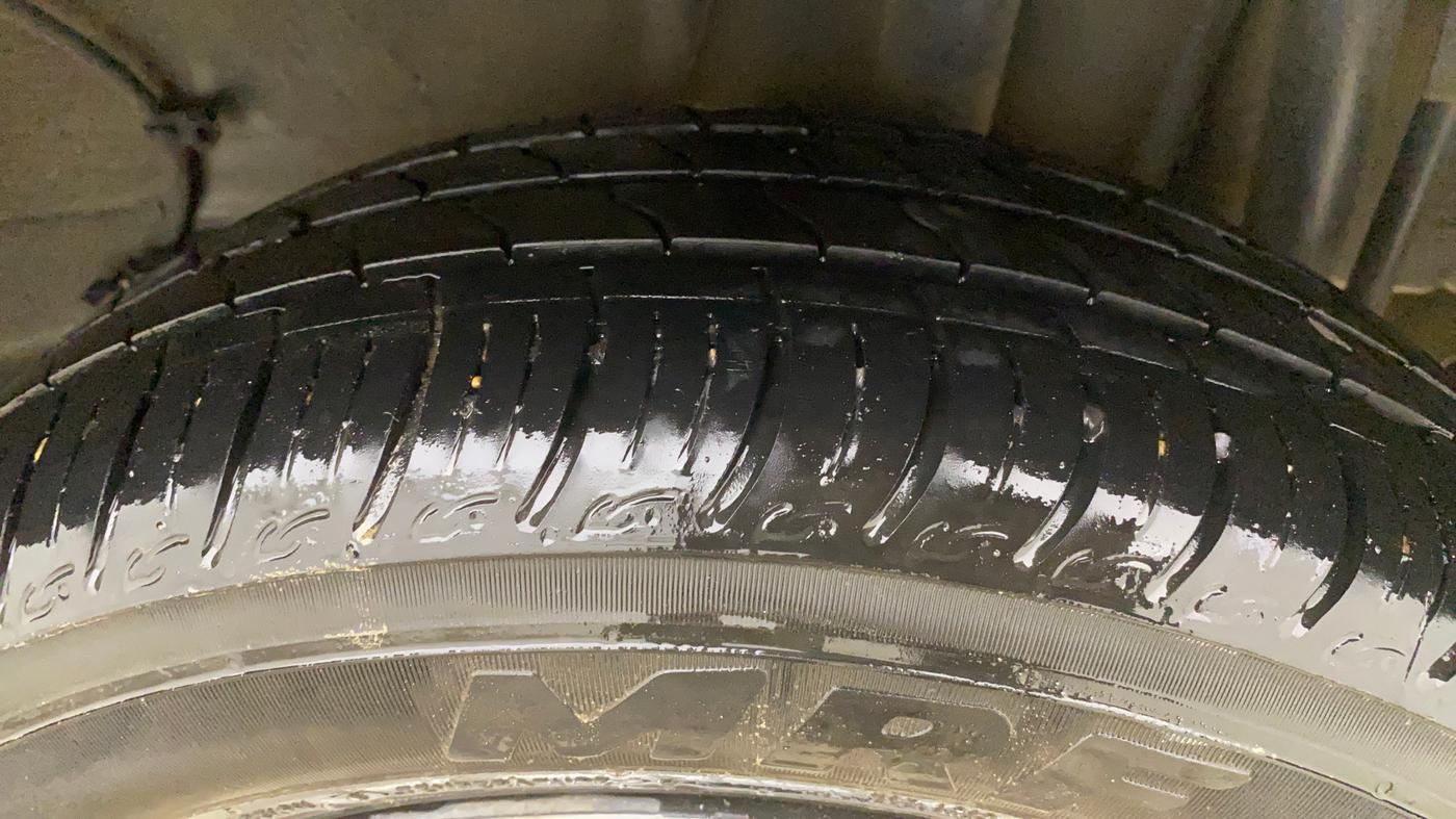 2023 Tata Tiago XT (O) PETROL, Petrol, Manual, 25,927 km, Left Rear Tyre Tread