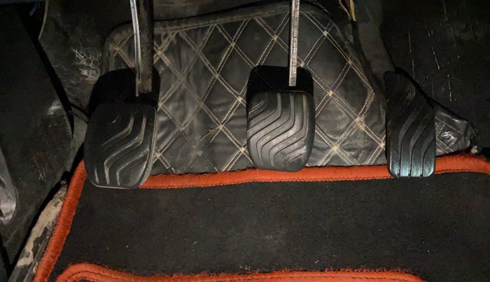 2021 Renault Kwid RXT 1.0 (O), Petrol, Manual, 47,480 km, Pedals