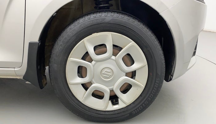 2018 Maruti IGNIS DELTA 1.2 AMT, Petrol, Automatic, 39,966 km, Right Front Wheel