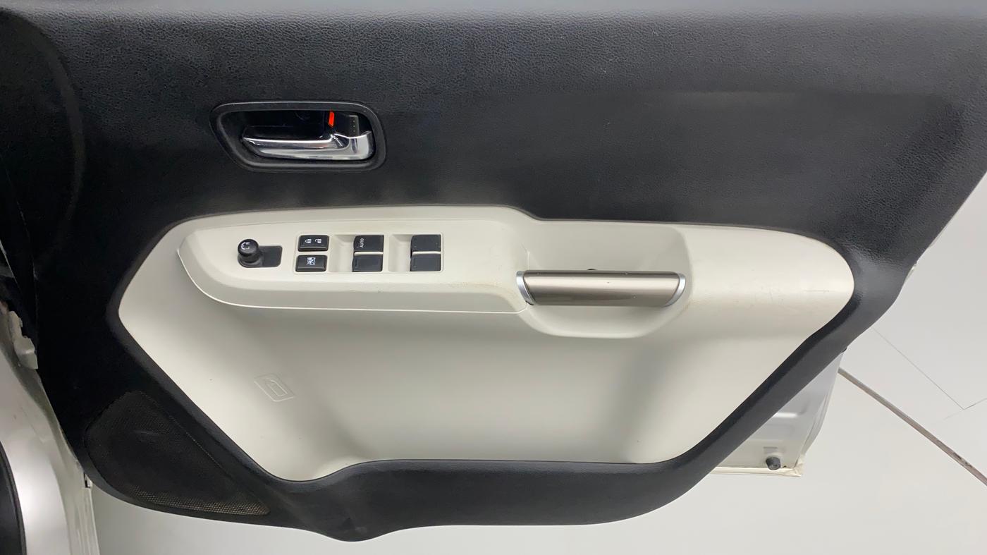 2018 Maruti IGNIS DELTA 1.2 AMT, Petrol, Automatic, 39,966 km, Driver Side Door Panels Control