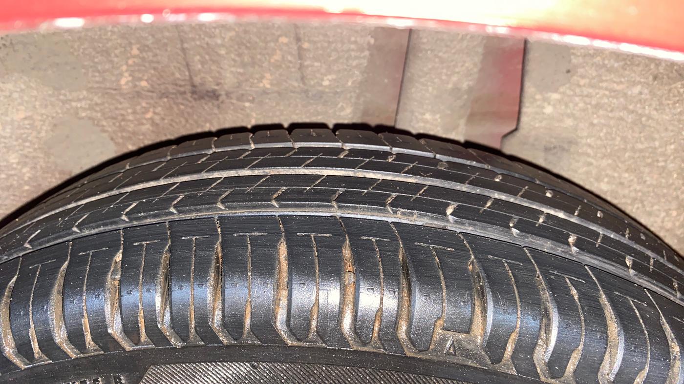 2018 Maruti Dzire VXI, Petrol, Manual, 51,420 km, Left Rear Tyre Tread