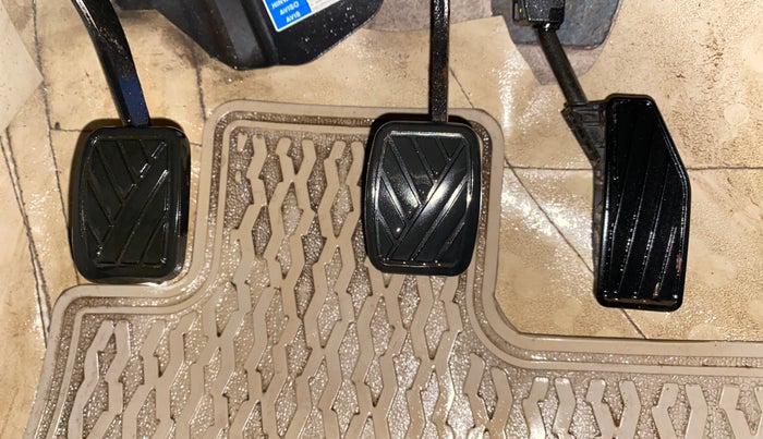2018 Maruti Dzire VXI, Petrol, Manual, 51,420 km, Pedals