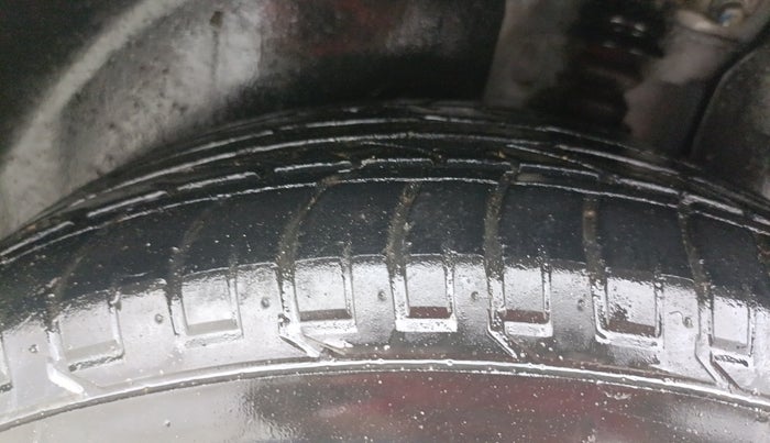 2017 Hyundai Creta SX PLUS AT 1.6 PETROL, Petrol, Automatic, 64,367 km, Left Rear Tyre Tread