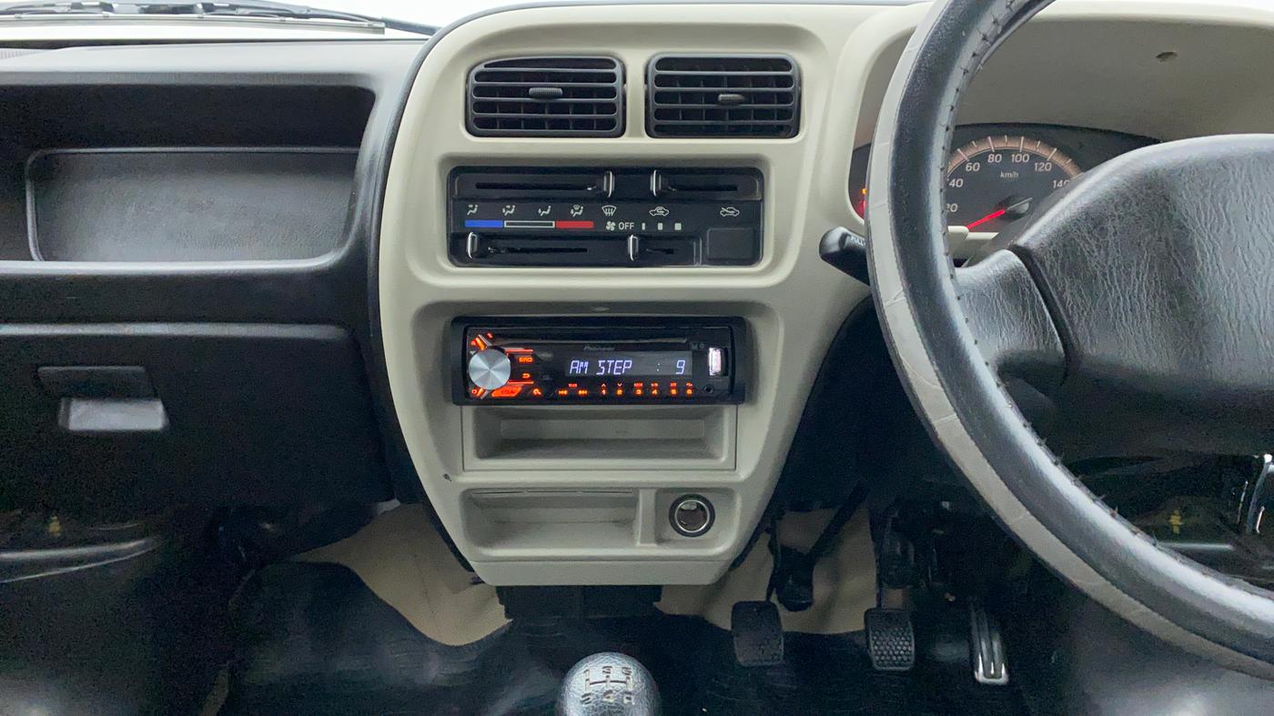 2018 Maruti Eeco 7 STR, Petrol, Manual, 13,542 km, Air Conditioner