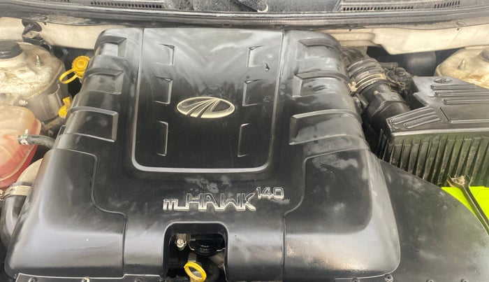 2017 Mahindra XUV500 W6 AT, Diesel, Automatic, 95,152 km, Engine View