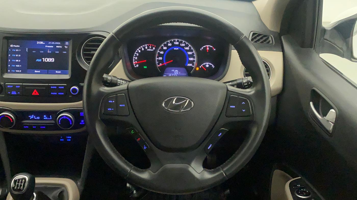 2018 Hyundai Grand i10 ASTA 1.2 KAPPA VTVT, Petrol, Manual, 16,711 km, Steering Wheel Close Up